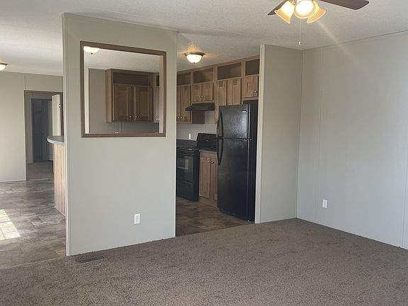 3rd image of 920 Century Plaza Dr #23