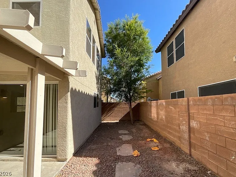 11550 Elcadore St — Photo 19
