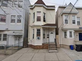 168 Parker St, Newark, NJ 07104