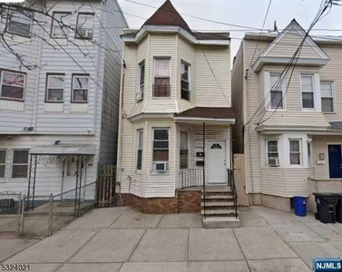 168 Parker St, Newark, NJ, 07104