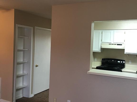 Kitchen/Hallway