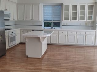 968 Palmer Cir, Folsom, CA 95630