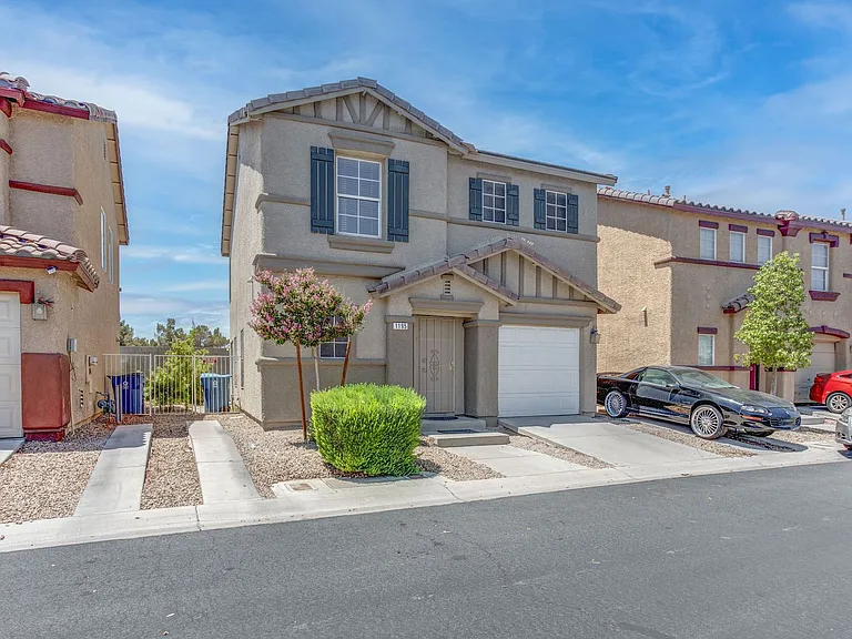1195 Sweet Orange St — Photo 35