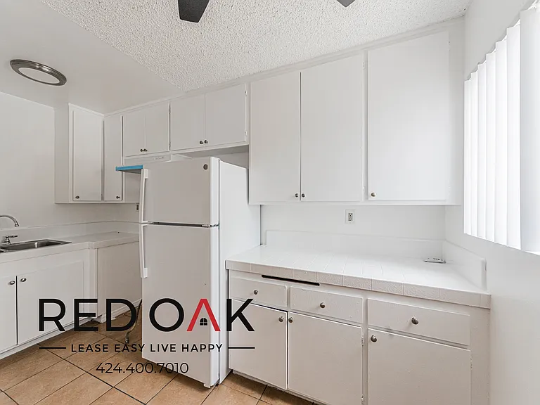 333 N Brand Blvd #22 — Photo 3