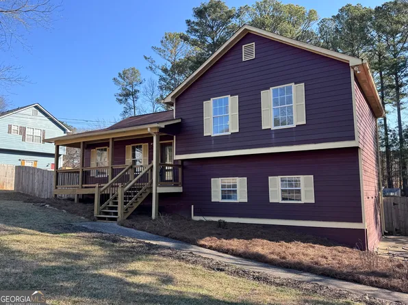 35 Lady Morgan Ln, Dallas, GA 30157