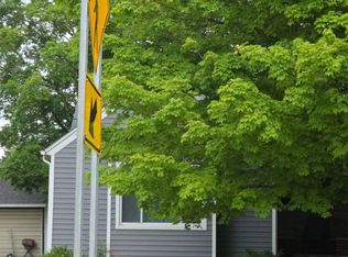 2464 W Genesee St, Lapeer, MI 48446