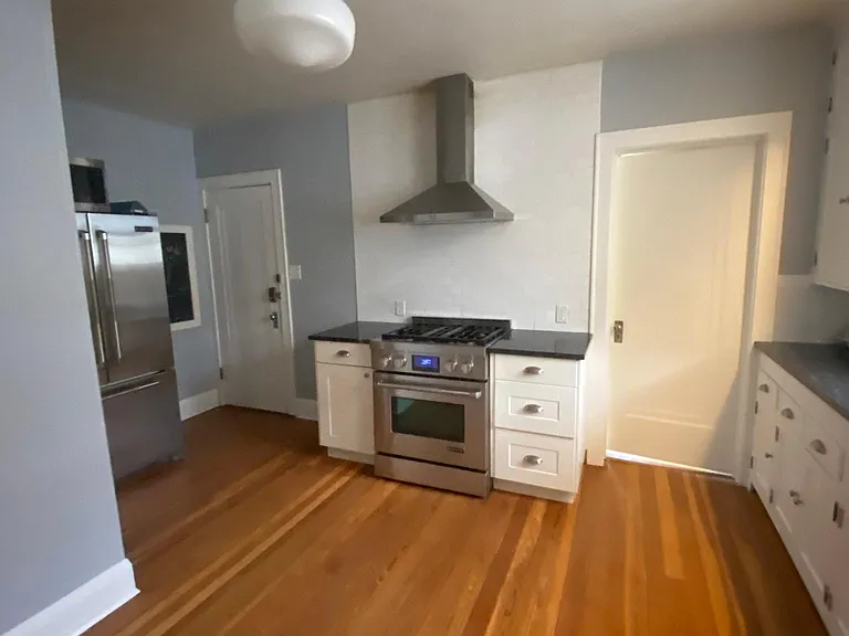 4433 Vincent Ave S #2 — Photo 19