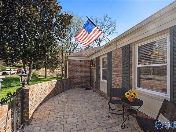 3rd image of 9414 Danese Ln SE
