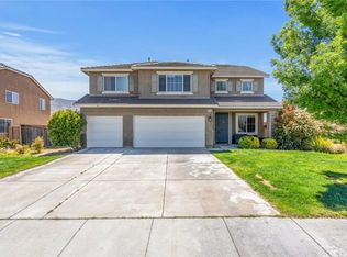 8121 Calpella Ave, Hesperia, CA 92345