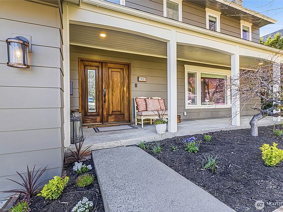 2nd image of 1013 Glenwood Avenue