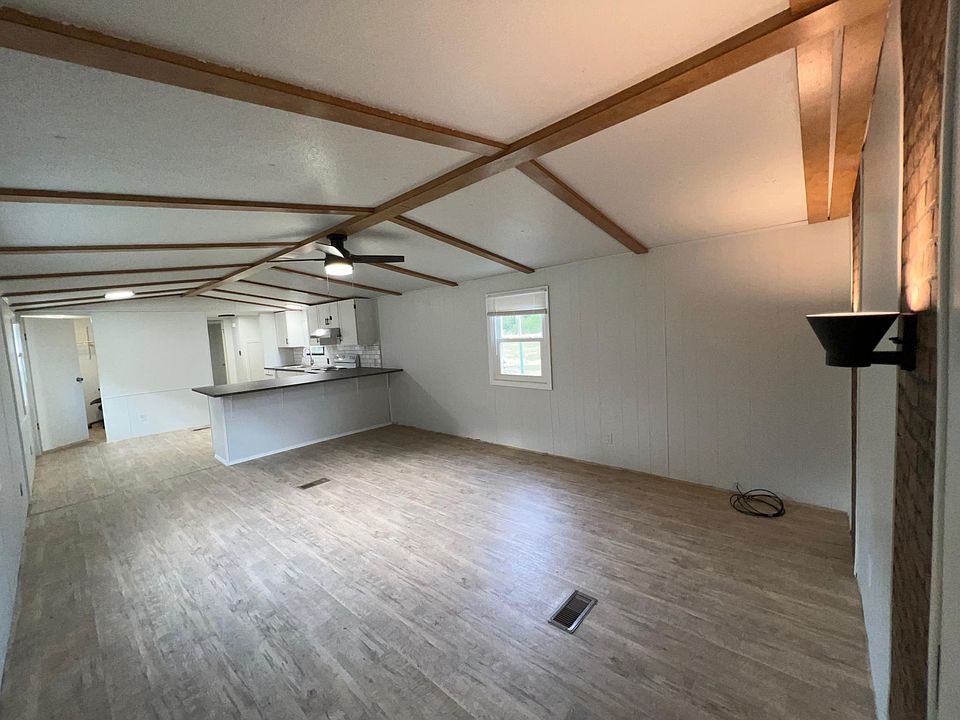 1st image of 7604 Cross Creek Ln