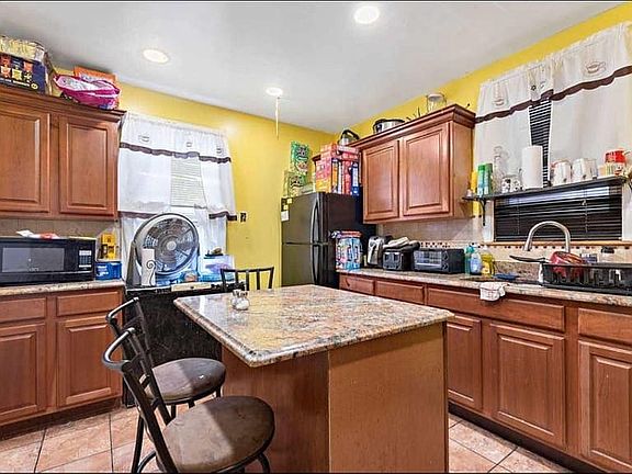unit 1 - kitchen