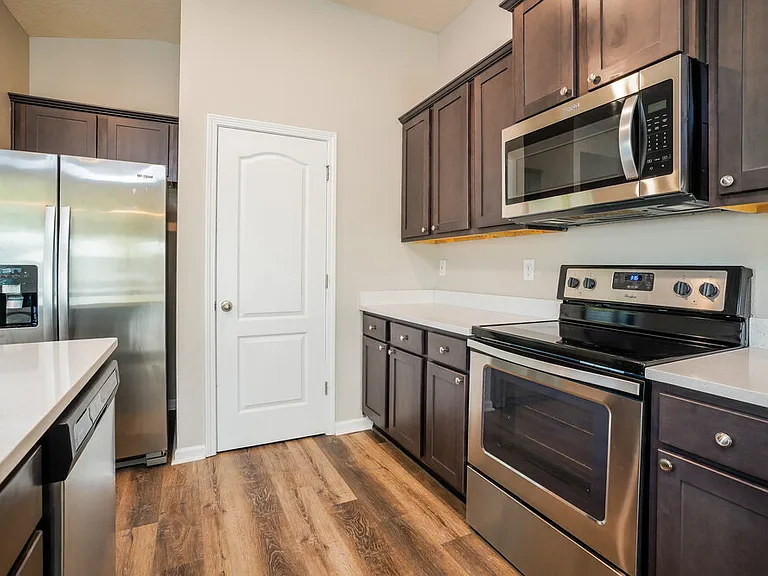 2536 Tall Grass Rd — Photo 8