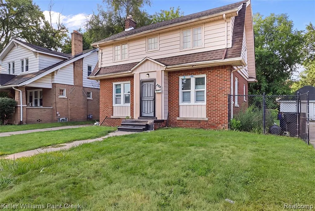3 bed, 1.0 bath, 1409 sqft, $1,600 — Photo 3