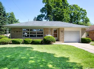 7934 W Manitoba St, Milwaukee, WI 53219
