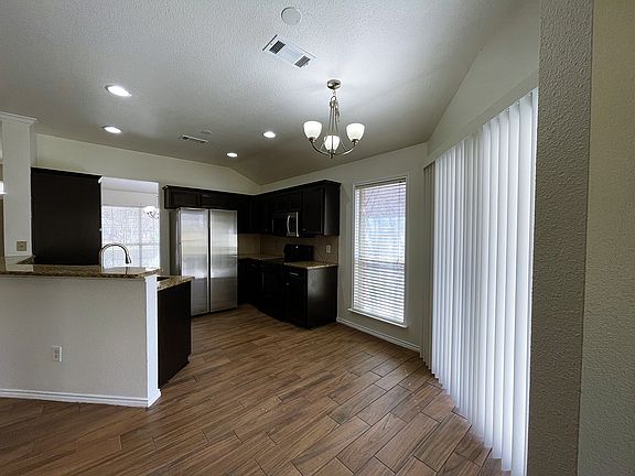 Kitchen (2)