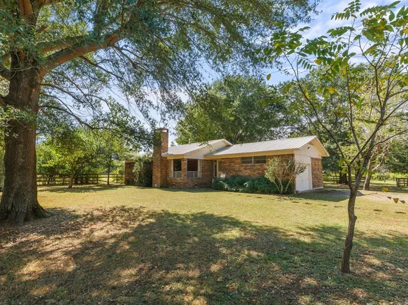 172 Polk Rd #52, Mena, AR 71953