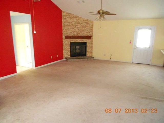 2nd image of 331 S Cedar Creek Rd