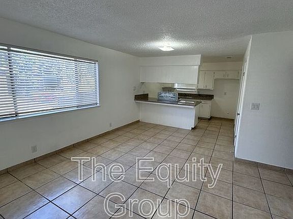 3rd image of 116 W Murray Ave APT D