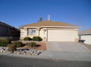 3901 Suntrail Rd NW, Albuquerque, NM 87114