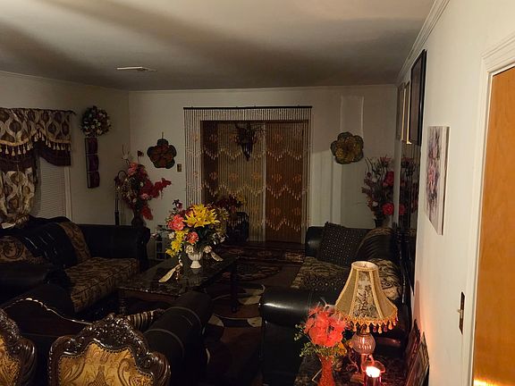 4th image of 356 Rosedon Dr