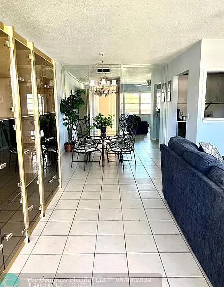 460 Mansfield Dr #K-unit 460 — Photo 5