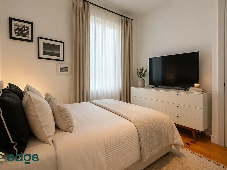 167 N 6th St #4B — Photo 6