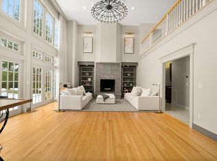 387 Wellesley St, Weston, MA 02493