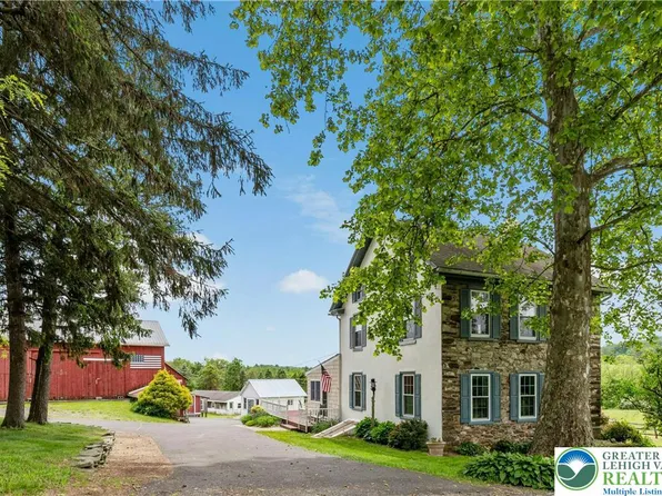 218 Kintner Rd, Kintnersville, PA 18930