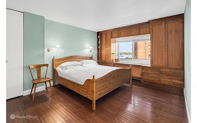 Sold by Douglas Elliman | media 3