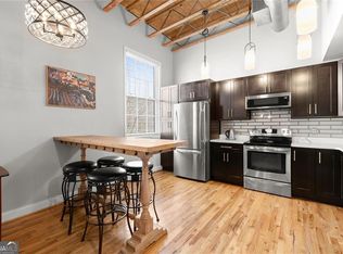 1756 Liberty Ln, Roswell, GA 30075