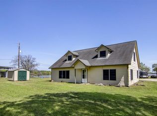 3815 Tri City Beach Rd, Baytown, TX 77523