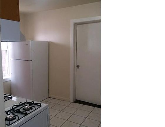 5th image of 4751 W Van Buren St