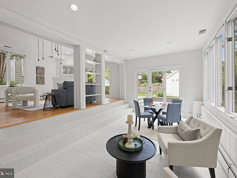 4830 Brandywine St NW — Photo 9