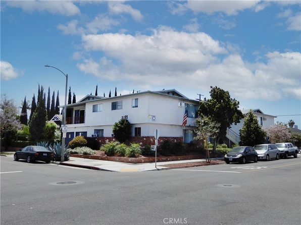 2195 Pasadena Ave