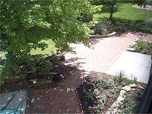 2nd image of 10147 Oxford Dr NW