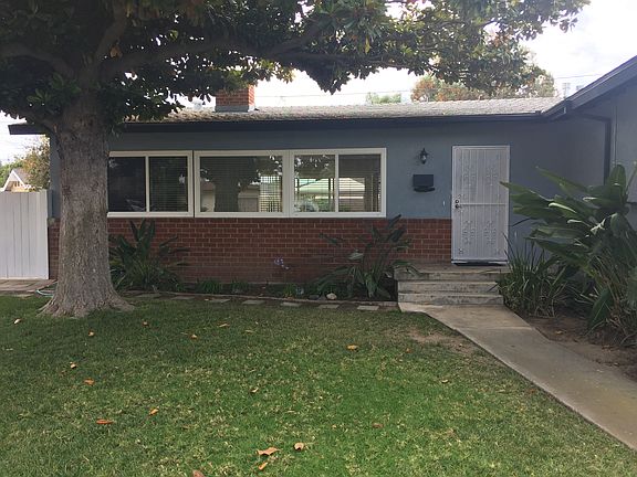 2nd image of 2106 W Crestwood Ln