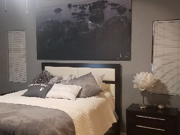 5th image of 1820 E Morten Ave Unit 212