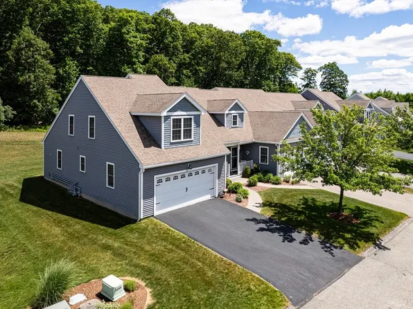 16 Ashton Ln Unit 16, Millbury, MA 01527