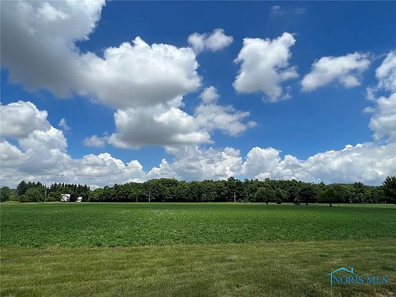 4th image of 10411 Township Road 32