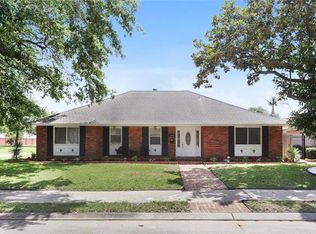 2480 Oriole St, New Orleans, LA 70122