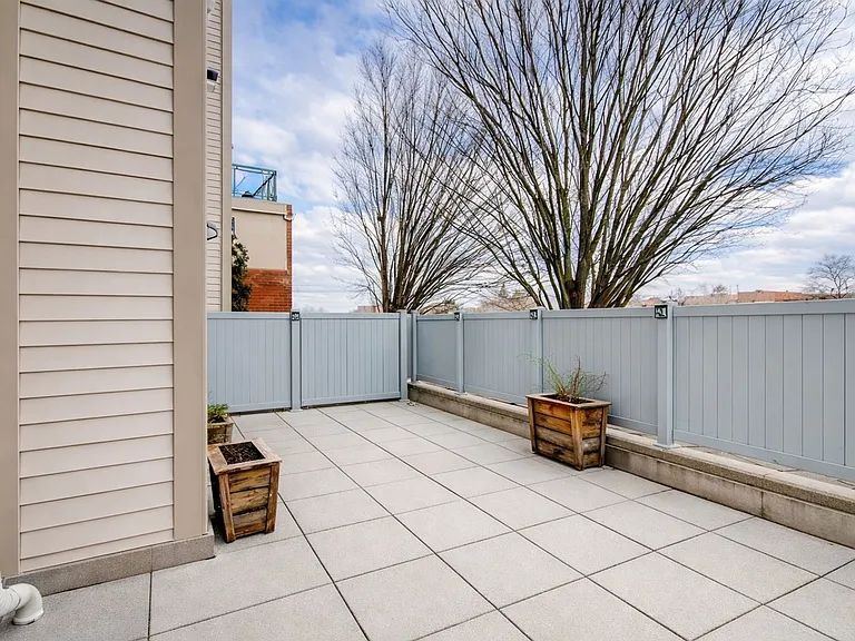 8045 Newell St #116 — Photo 21