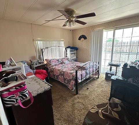 2nd image of 4501 Q St