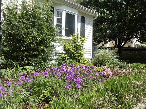 2nd image of 156 Woodland Dr