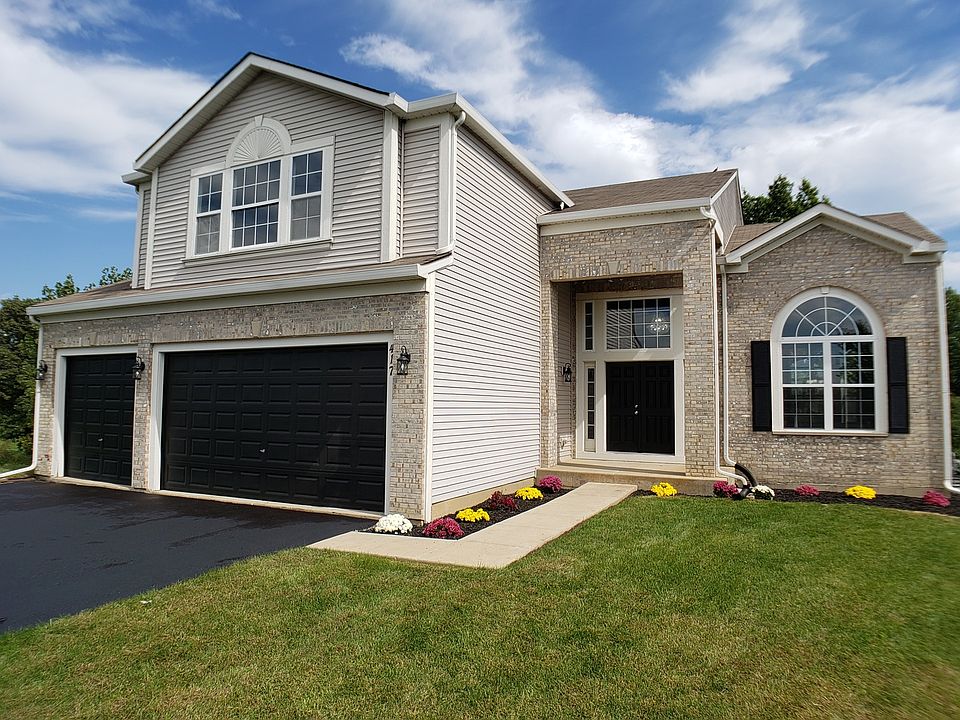 1st image of 417 Brassie Ln