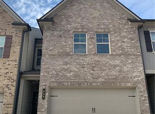 252 Quay Dr, Lawrenceville, GA 30044