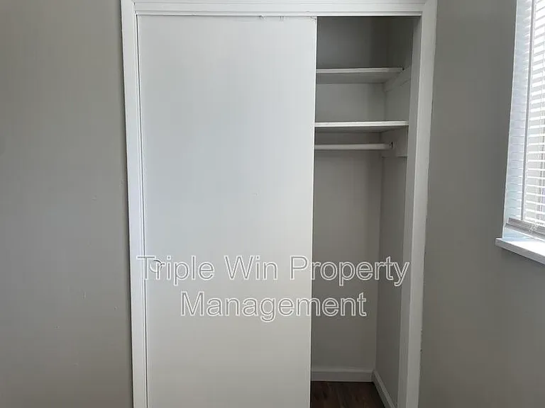 1225 Carla Dr — Photo 17