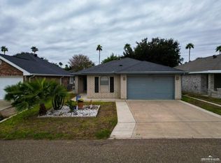 2106 Green Gate Cir E, Palmview, TX 78572