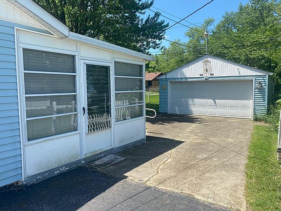 5th image of 4331 Circle Dr