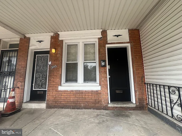 5021 Race St #2 — Photo 1
